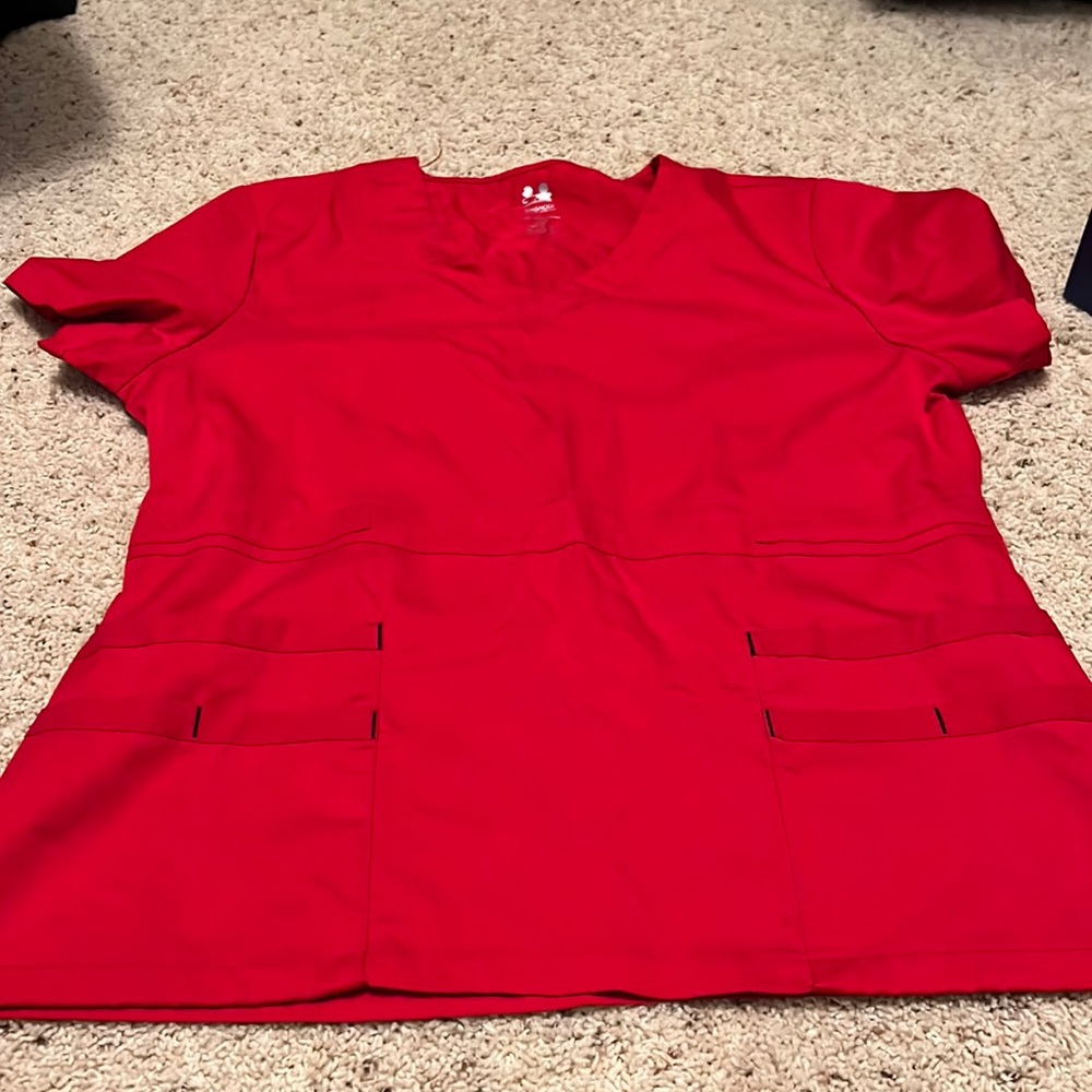Scrub set